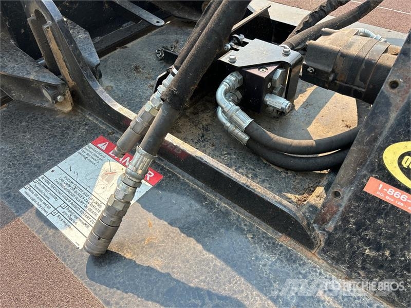 Quick Attach 72 in Skid Steer Brush Cutter ماكينات جز العشب