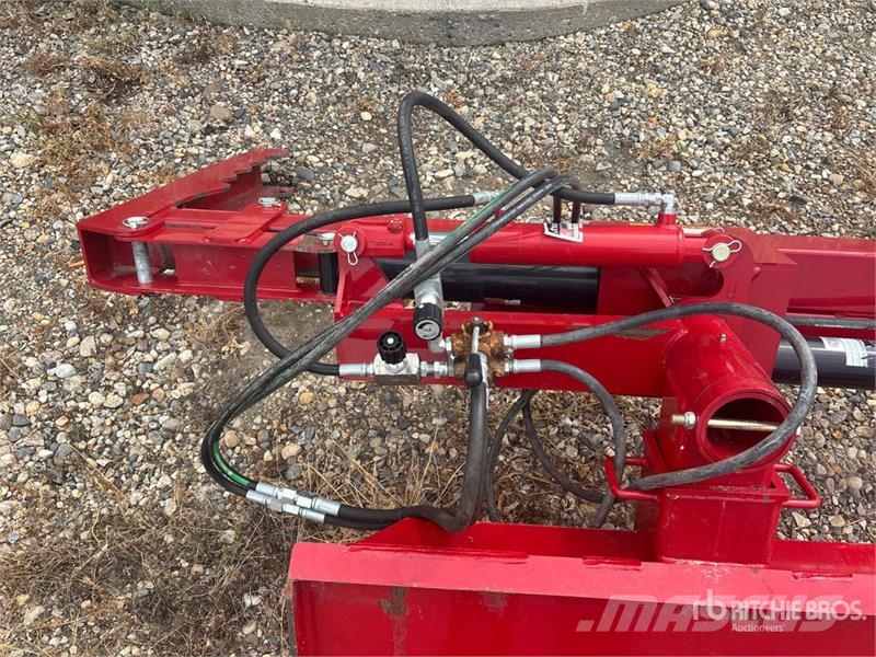 Raczynski Sales Tire Jogger 88 in Tire Grabber Drugi deli