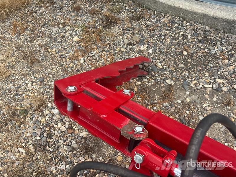  Raczynski Sales Tire Jogger 88 in Tire Grabber Drugi deli