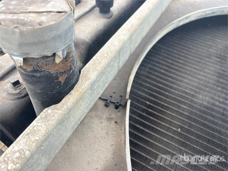Radiator - Fits Kenworth Transportes - Outros