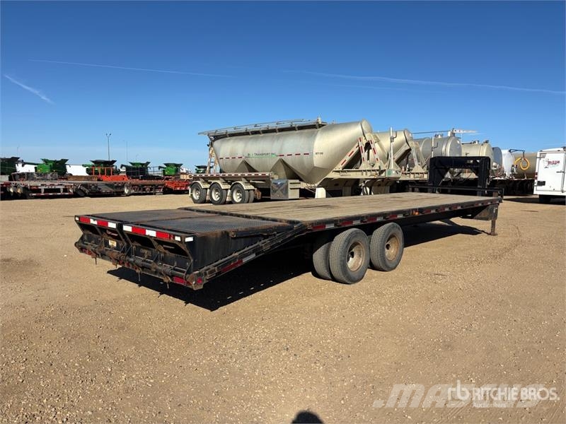 Rainbow 30 ft T/A Gooseneck Equipment Trailer Vehicle transport trailers
