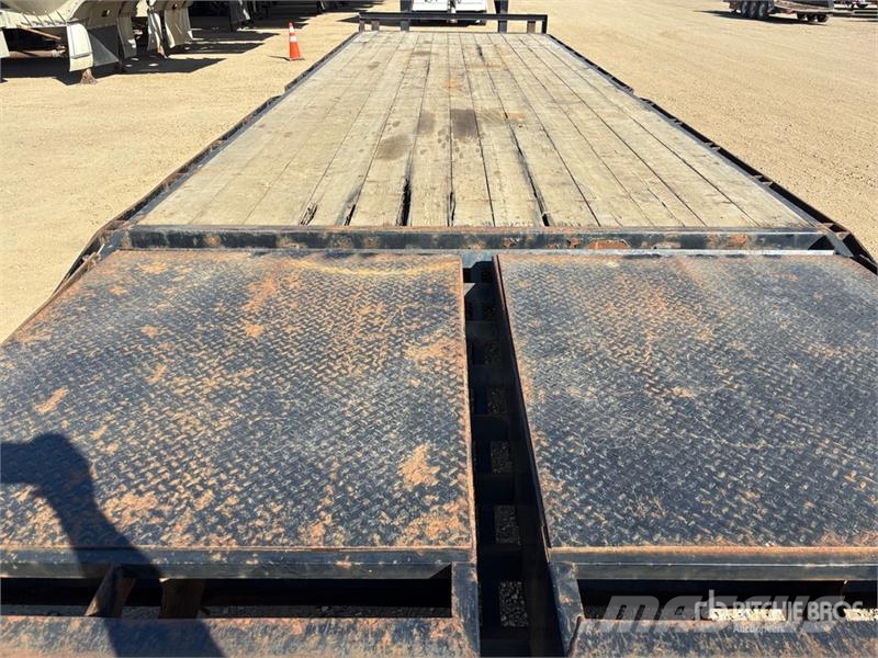 Rainbow 30 ft T/A Gooseneck Equipment Trailer Vehicle transport trailers