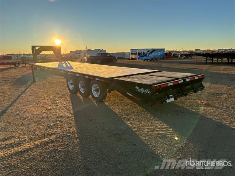 Rainbow 30 ft Tri/A Gooseneck Equipment Trailer Biltransporter henger
