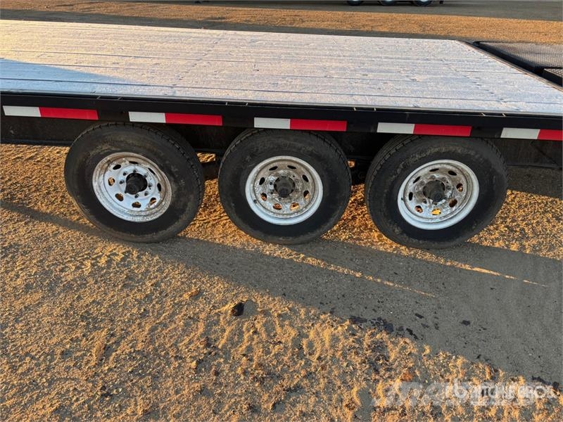 Rainbow 30 ft Tri/A Gooseneck Equipment Trailer Biltransporter henger