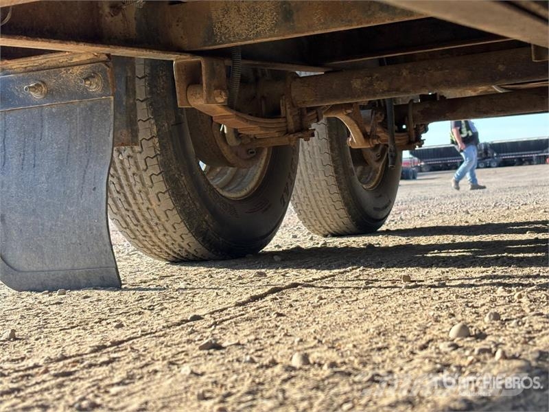 Rainbow Excursion Tandem Axle 16 ft T/A Combo Equipment Tr Прицепы-Автовозы