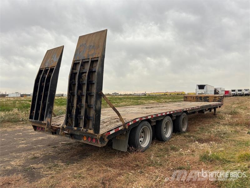 Raja 51 ft Tri/A Step Deck Trailer Nizki nakladalci