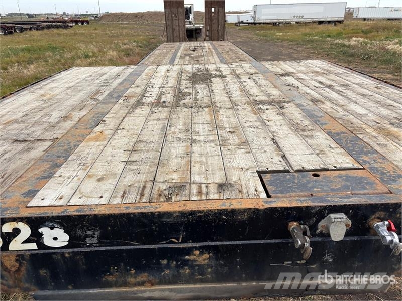 Raja Tri/A Lowboy Trailer ローローダー