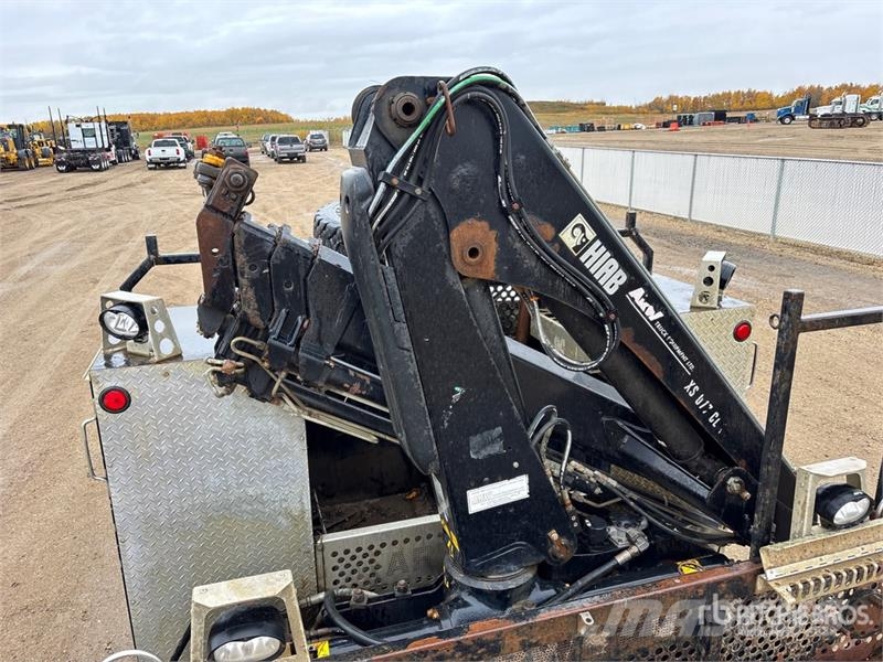 RAM 077BS-3CLX 3350 kg Knuckle Boom on Ram 5500 SLT 4x Camiones grúa