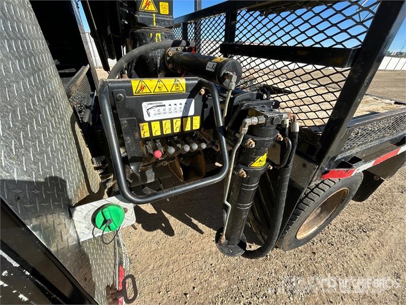 RAM 077ES4CLX 2800 kg Knuckle Boom on Ram 5500 SLT 4x4 Camiones grúa