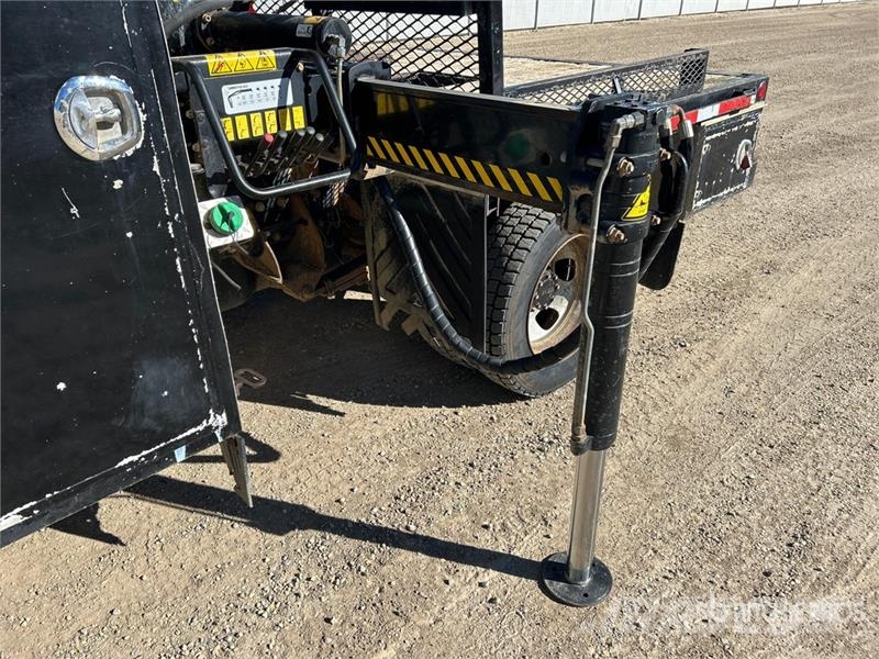 RAM 077ES4CLX 2800 kg Knuckle Boom on Ram 5500 SLT 4x4 Camiones grúa