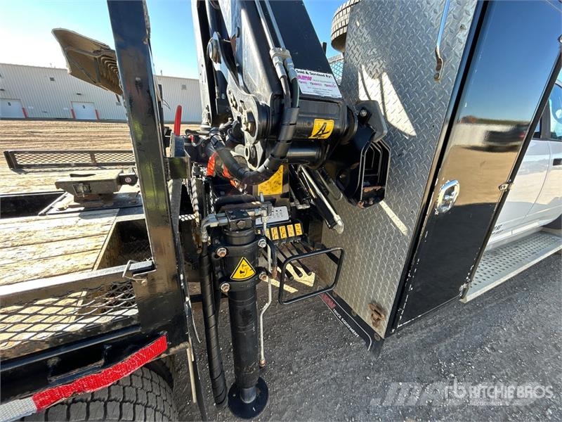 RAM 077ES4CLX 2800 kg Knuckle Boom on Ram 5500 SLT 4x4 Camiones grúa