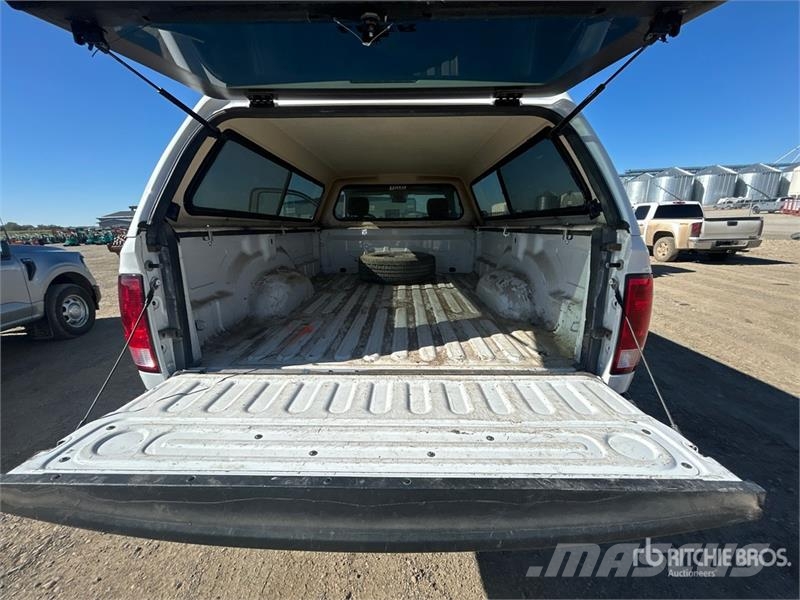 RAM 2500 4x2 Pickup Other