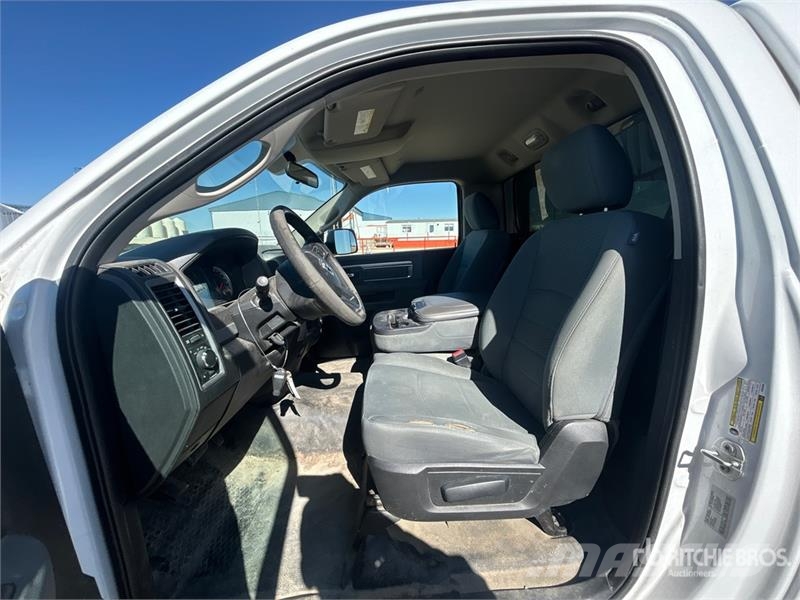 RAM 2500 4x2 Pickup Other