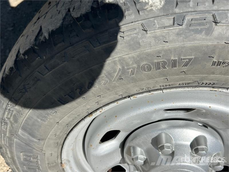 RAM 2500 4x2 Pickup Other