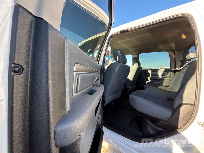 RAM 2500 4x4 Crew Cab Pickup Furgoni altro