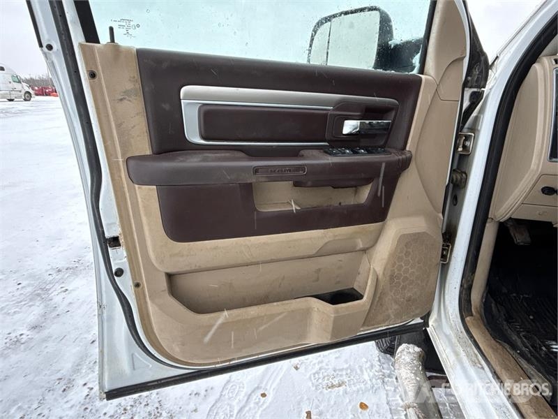 RAM 2500 4x4 Crew Cab Pickup Other