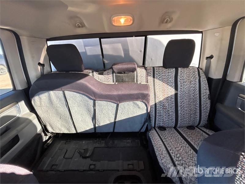 RAM 2500 4x4 Crew Cab Pickup Прочие фургоны