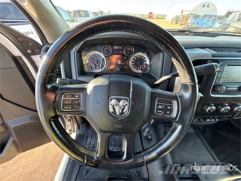 RAM 2500 4x4 Crew Cab Pickup Furgoni altro