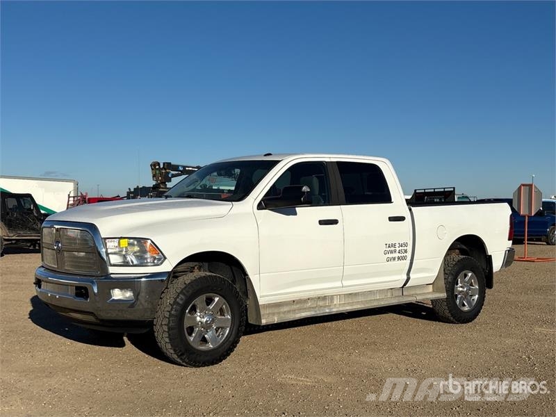 RAM 2500 4x4 Crew Cab Pickup Furgoni altro