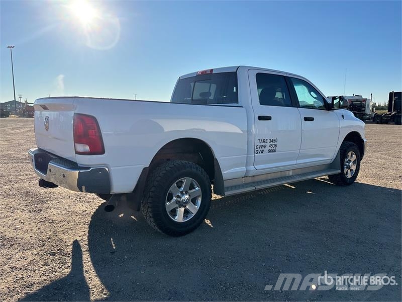 RAM 2500 4x4 Crew Cab Pickup Furgoni altro