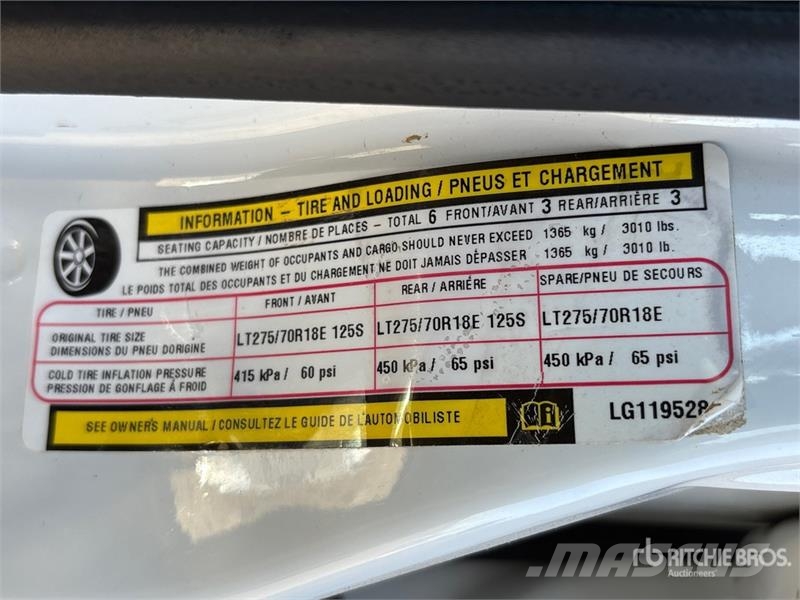 RAM 2500 4x4 Crew Cab Pickup Otras furgonetas