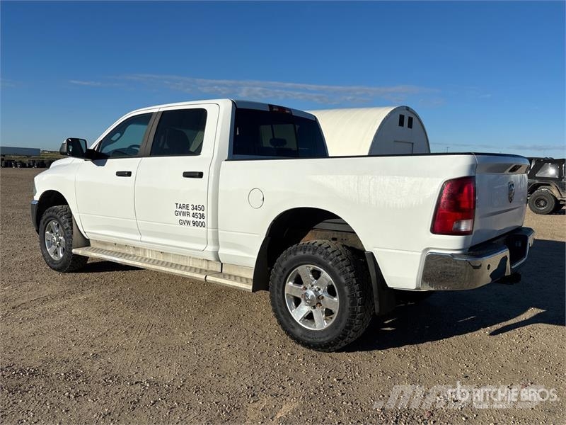 RAM 2500 4x4 Crew Cab Pickup Furgoni altro