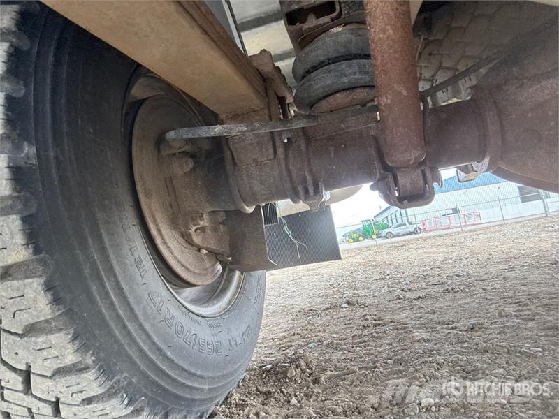 RAM 2500 4x4 Flatbed Truck Kamioni sa otvorenim sandukom