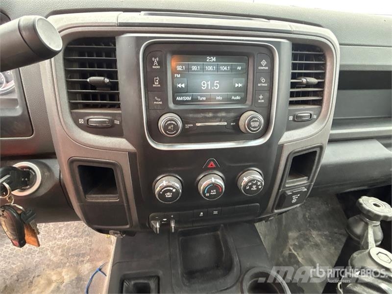 RAM 2500 4x4 Service Truck Pojazdy komunalne