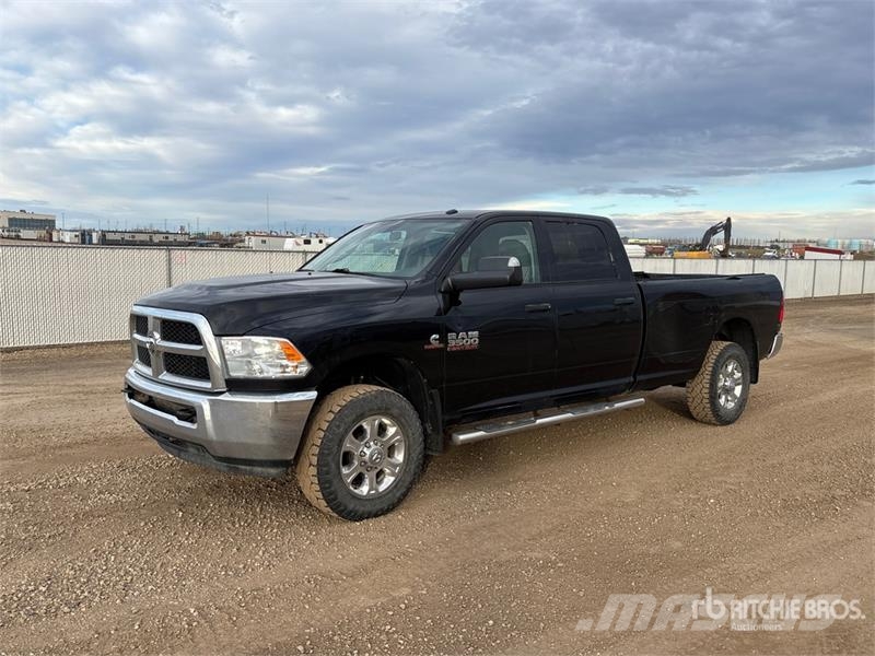 RAM 2500 Big Horn 4x4 Crew Cab Pickup Ostalo