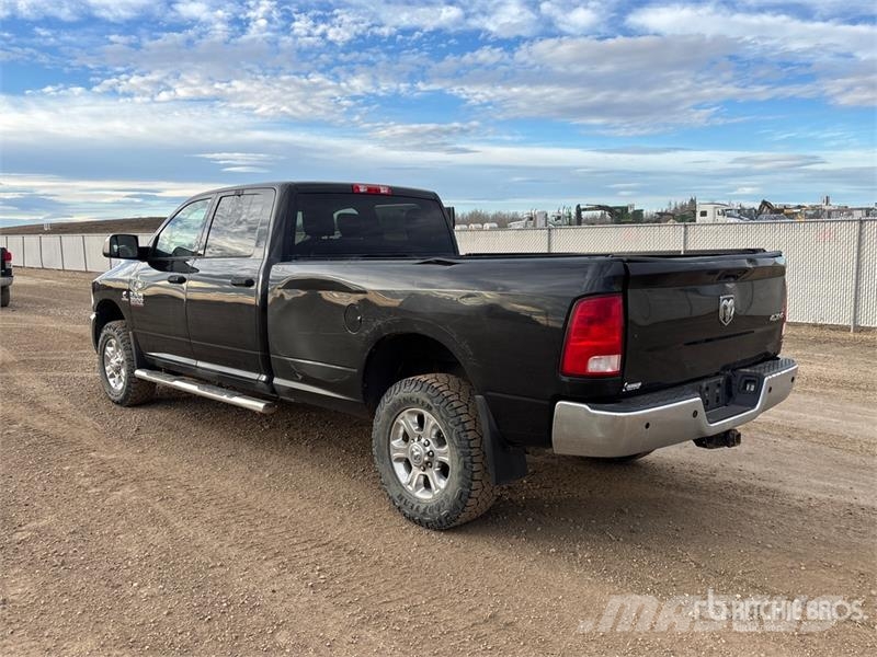 RAM 2500 Big Horn 4x4 Crew Cab Pickup Ostalo