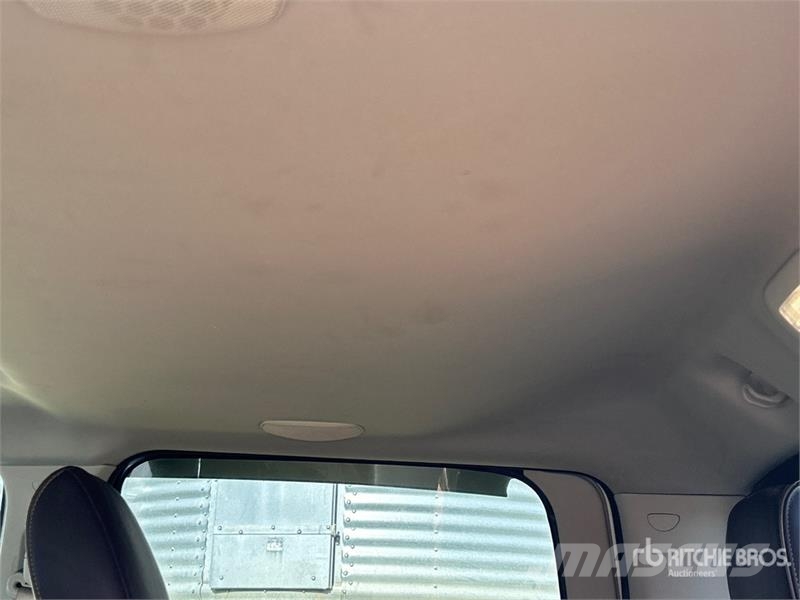 RAM 2500 Laramie Longhorn 4x4 Crew Cab Pickup Muut autot