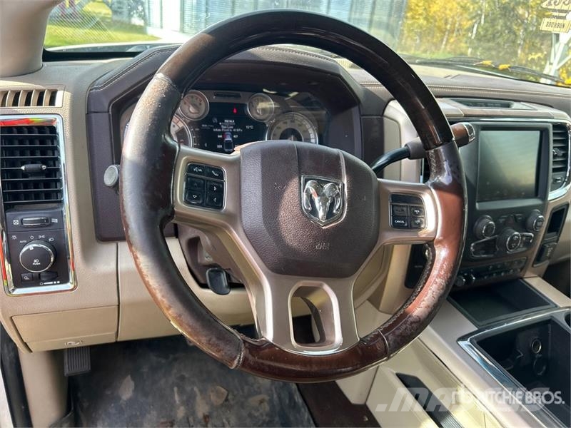 RAM 2500 Laramie Longhorn 4x4 Crew Cab Pickup Muut autot