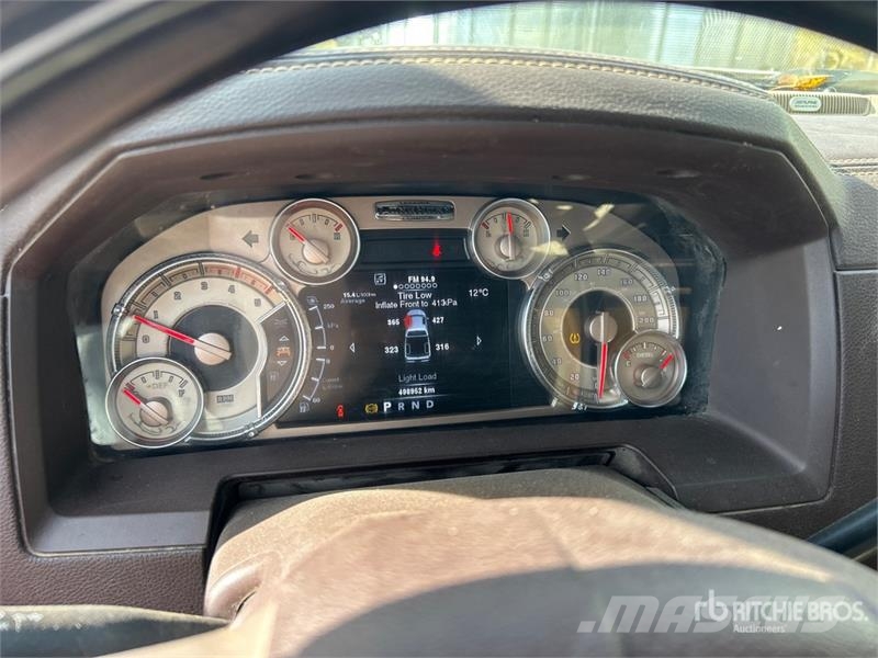 RAM 2500 Laramie Longhorn 4x4 Crew Cab Pickup Muut autot