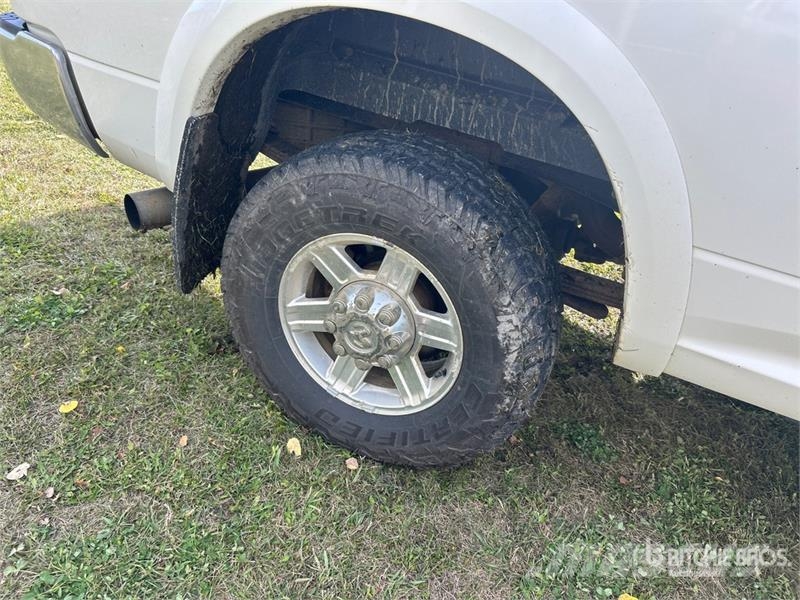 RAM 2500 Laramie Longhorn 4x4 Crew Cab Pickup Muut autot