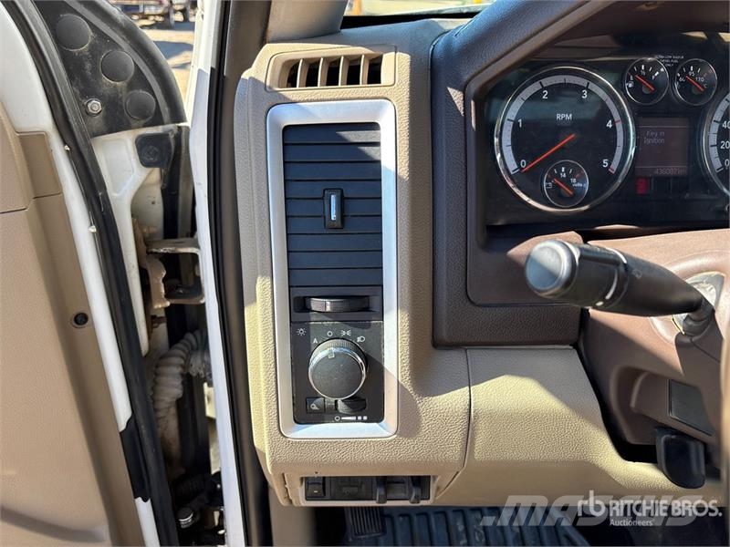 RAM 2500 SLT 4x4 Crew Cab Pickup Anders