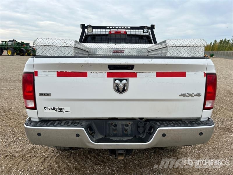 RAM 2500 SLT 4x4 Crew Cab Pickup Furgoni altro