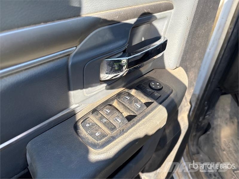 RAM 2500 SLT 4x4 Crew Cab Pickup (Inoperable) Citi