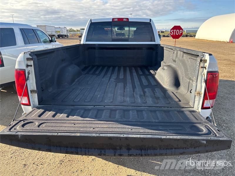 RAM 2500 SLT 4x4 Crew Cab Pickup Furgoni altro
