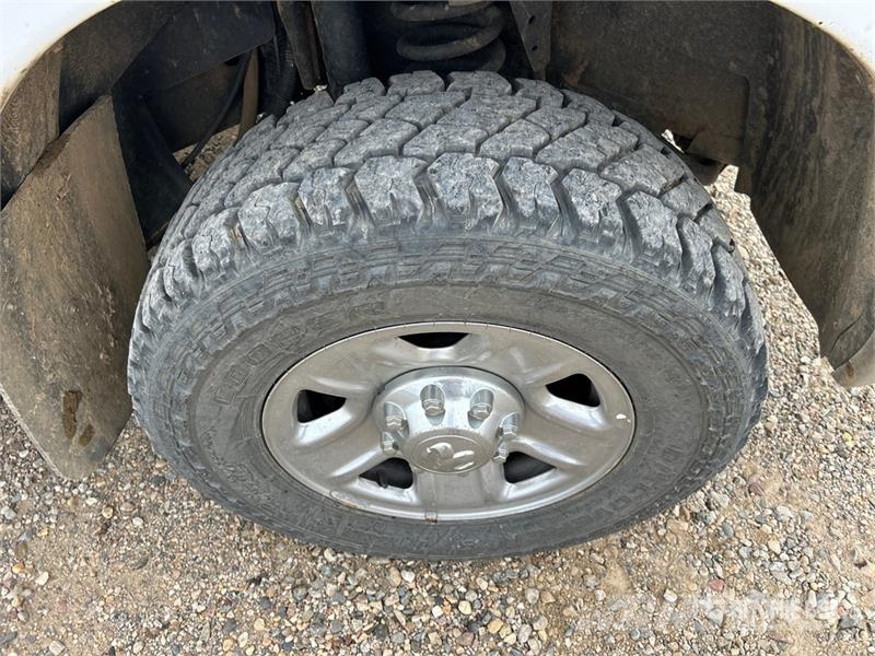 RAM 2500 SLT 4x4 Crew Cab Pickup Furgoni altro