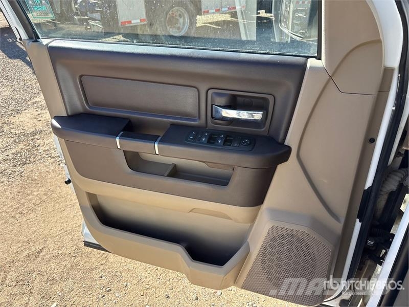 RAM 2500 SLT 4x4 Crew Cab Pickup Anders