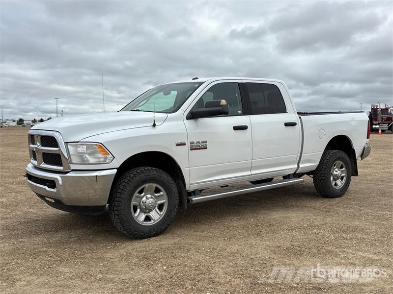 RAM 2500 SLT 4x4 Crew Cab Pickup Other