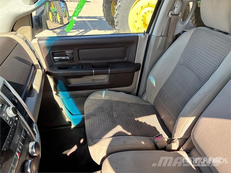 RAM 2500 SLT 4x4 Crew Cab Pickup Anders