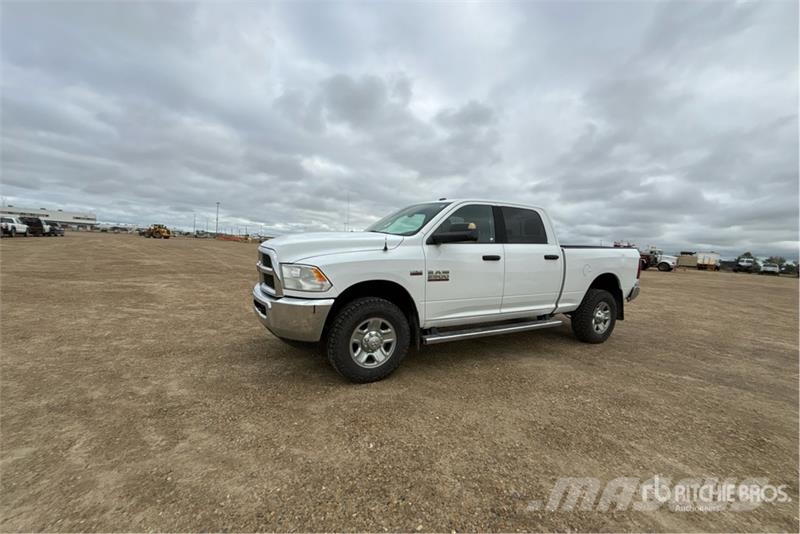 RAM 2500 SLT 4x4 Crew Cab Pickup Other