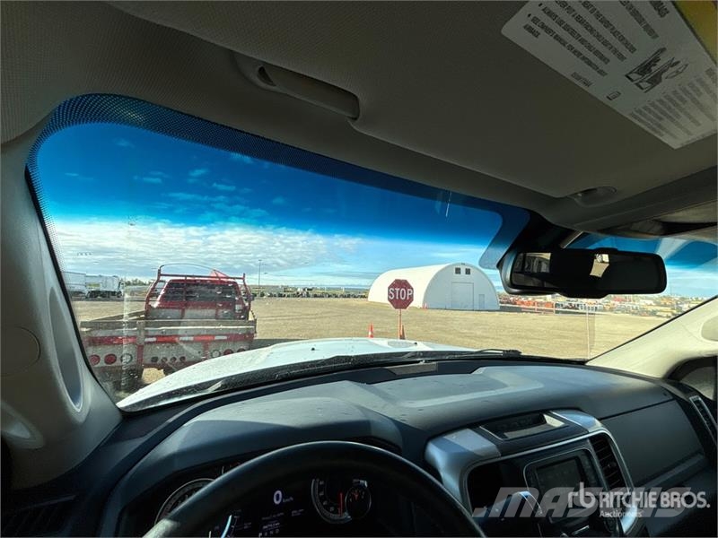 RAM 2500 SLT 4x4 Crew Cab Pickup Furgoni altro