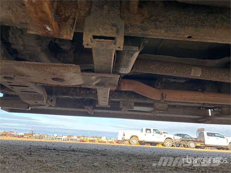 RAM 2500 SLT 4x4 Crew Cab Pickup Furgoni altro