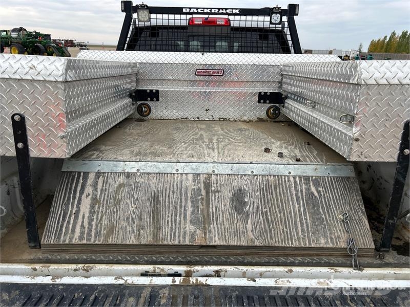 RAM 2500 SLT 4x4 Crew Cab Pickup Furgoni altro