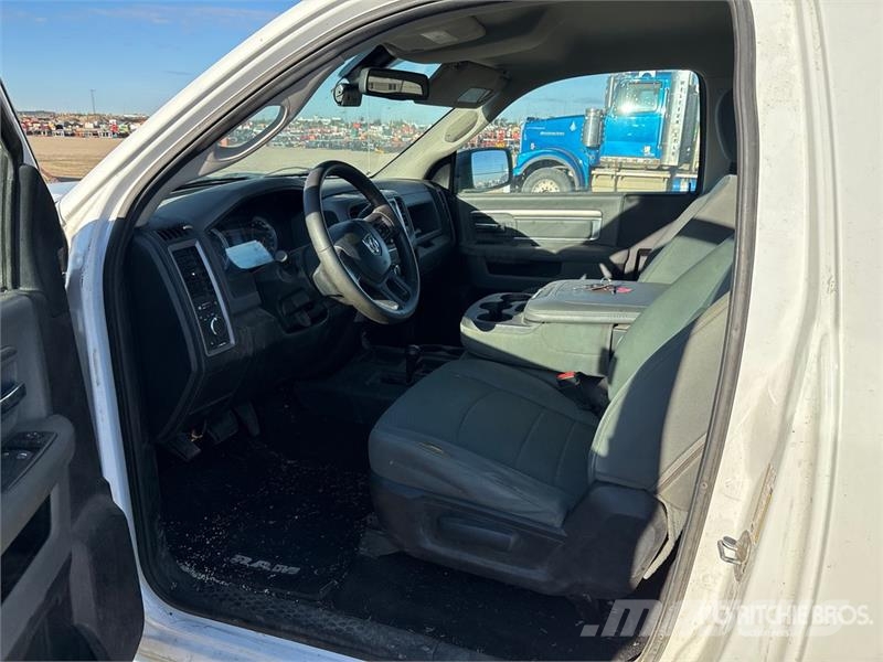 RAM 2500 ST 4x4 Pickup Egyéb