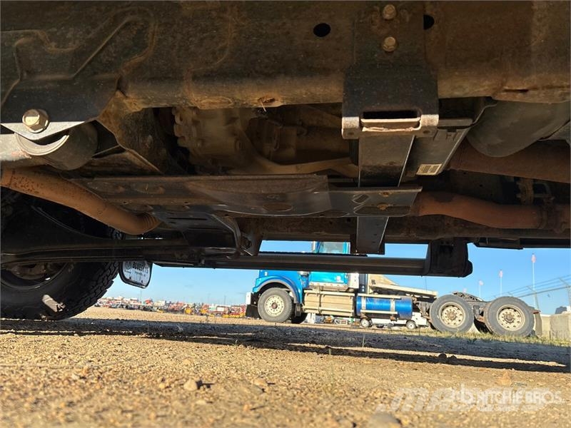 RAM 2500 ST 4x4 Pickup Egyéb