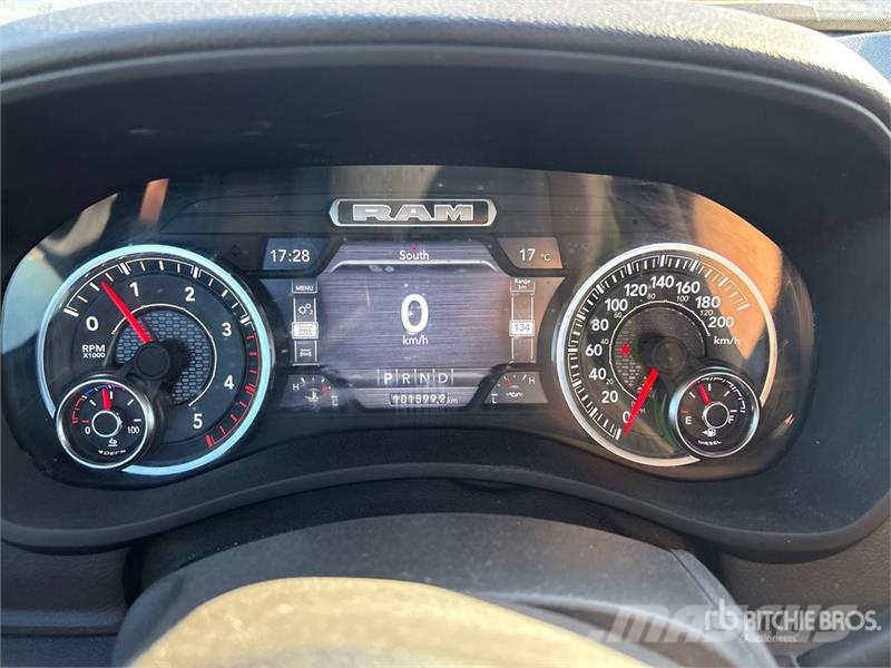 RAM 3500 Прочие фургоны