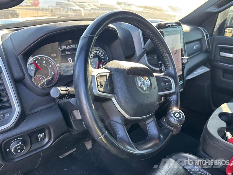 RAM 3500 Прочие фургоны